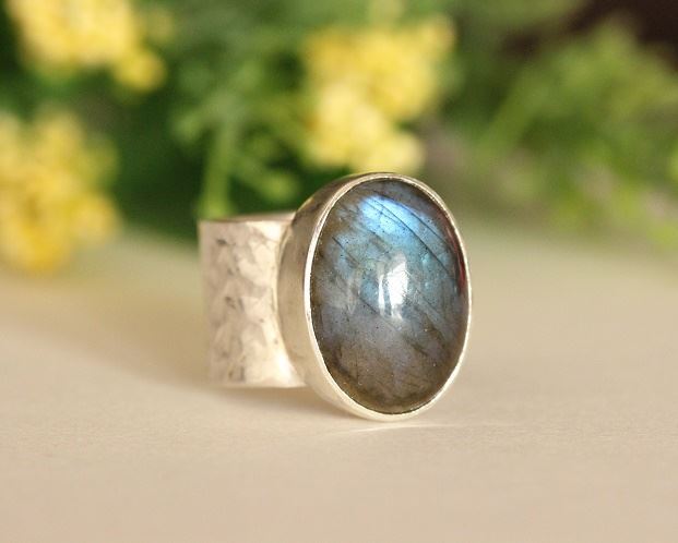 Wedding Ring New Year Gift Gift for her Statement Ring Labradorite Jewelry Artisan Labradorite Silver Ring Womens Ring