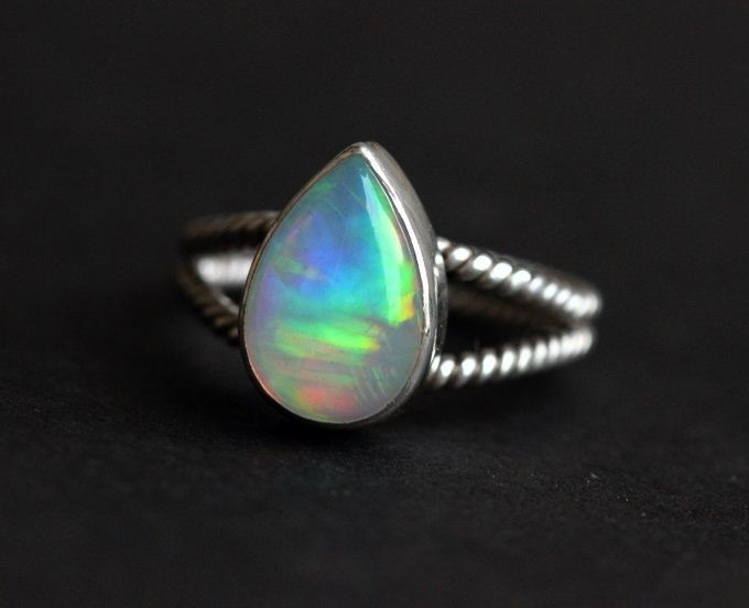 ... 18K white Gold Opal ring - Artisan Opal Ring - Engagement ring ... 18K white Gold Opal ring - Artisan Opal Ring - Engagement ring