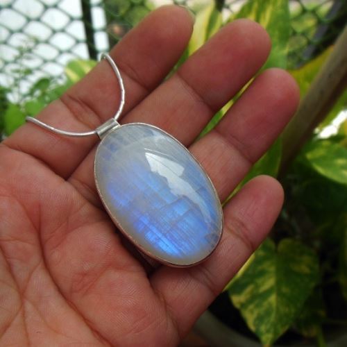 buy rainbow moonstone pendant necklace oval gemstone silver