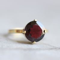 18K Gold Garnet ring, Natural Garnet Ring, Artisan engagement ring