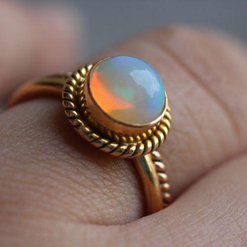 18K Gold Opal ring -  Opal Engagement Ring - Wedding Ring