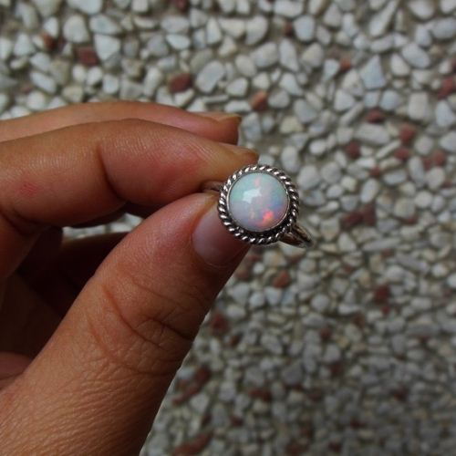 18K white Gold Opal ring, Natural opal engagement ring