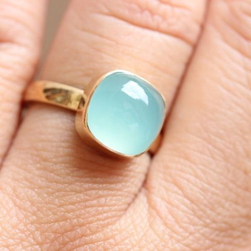 18k Gold Aqua Chalcedony ring, Gold Ring, Artisan handmade ring