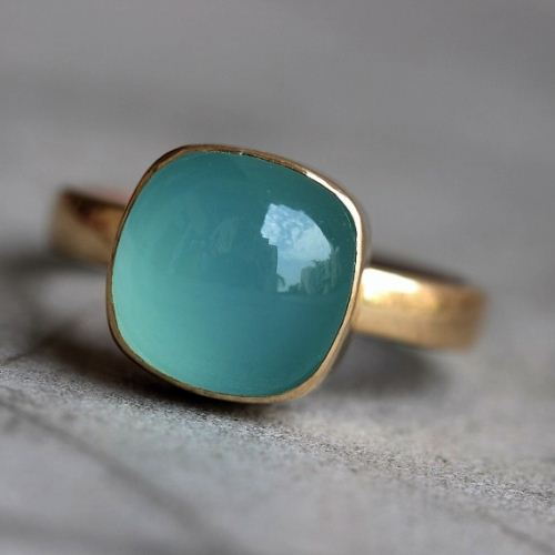 18k Gold Aqua Chalcedony ring, Gold Ring, Artisan handmade ring