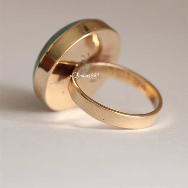 18k Gold Aqua Chalcedony round Gold Ring, Artisan handmade ring