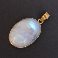 18k Gold rainbow moonstone pendant, Artisan pendant, Gift for her