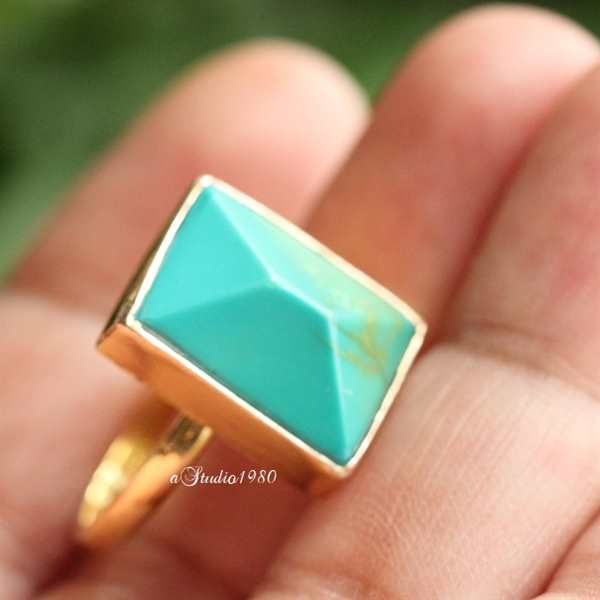 18k Turquoise Gold Ring, Artisan handmade ring