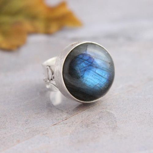 Artisan Labradorite Ring, Labradorite artisan silver blue ring
