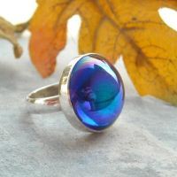 Blue vintage cab ring, Sapphire color glass silver ring