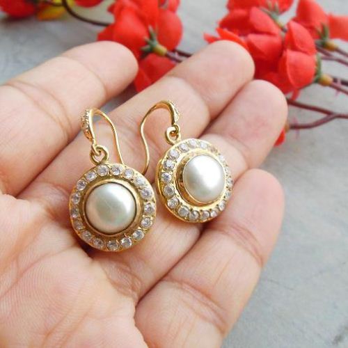 Bridal Pearl earrings - Gold pearl earrings - Artisan earrings