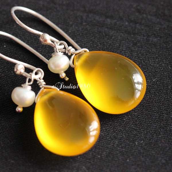 Bridal jewelry -Yellow chalcedony pendant set - pearl jewelry