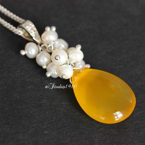 Bridal jewelry -Yellow chalcedony pendant set - pearl jewelry