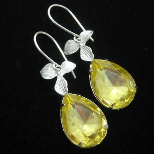 Canary Yellow earrings, Bridal crystal earrings, Bridesmaid earrings, Bridal earrings, Bridal jewelry, Wedding earrings
