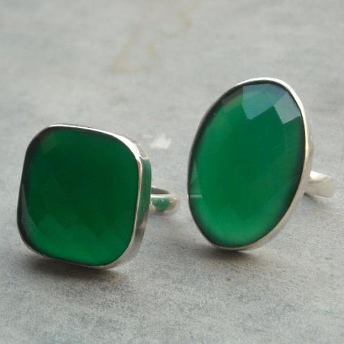 Emerald green ring, Gemstone ring, Sterling silver green onyx ring