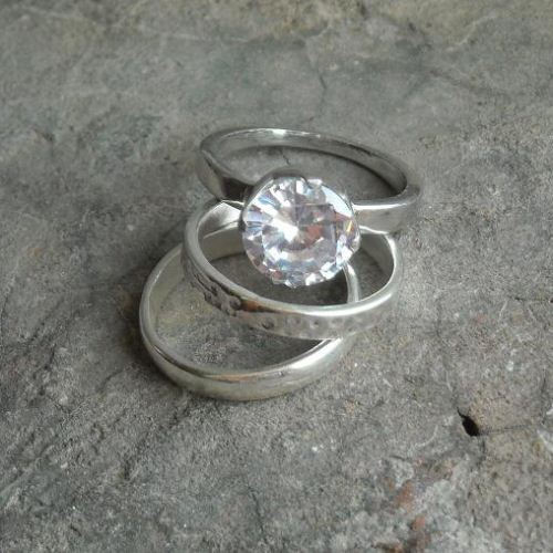 Platinum plated sterling silver wedding bands rings