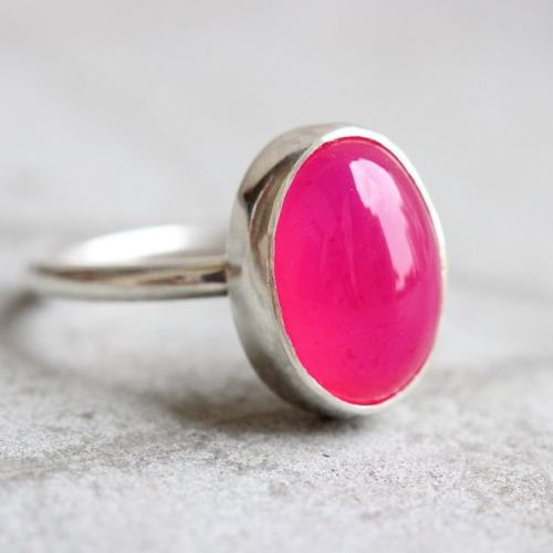 Fuschia Pink ring - Pink chalcedony oval gemstone silver ring