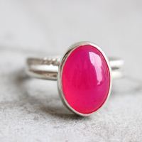 Fuschia Pink ring, Stackable ring, Pink chalcedony silver oval ring