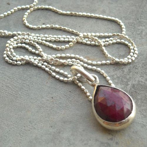 Genuine Red Ruby Pendant Chain Silver Tear Drop Necklace At Astudio1980 Com - Genuine Ruby Pendants Genuine Red Ruby Pendant Chain Silver Tear Drop Necklace At Astudio1980 Com - Genuine Ruby Pendants