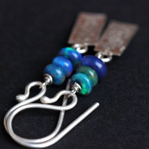 Geometric silver earrings - Genuine opal earrings