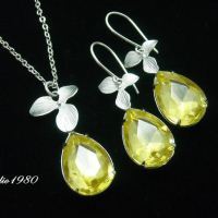 Glam Canary yellow necklace Jonquil Swarovski crystal, Bridal pendant earrings- orchid Canary bridal necklace set