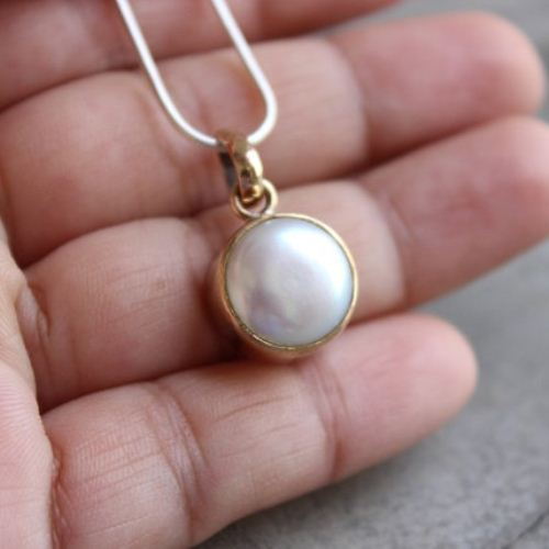 Gold Pearl Pendant, Pearl Pendant, 18k gold gemstone pendant