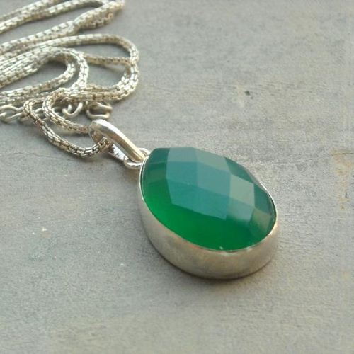 Green Chalcedony Pendant,Chalcedony Jewelry, Chalcedony drop Pendant, handmade, sterling silver ,gemstone Pendant