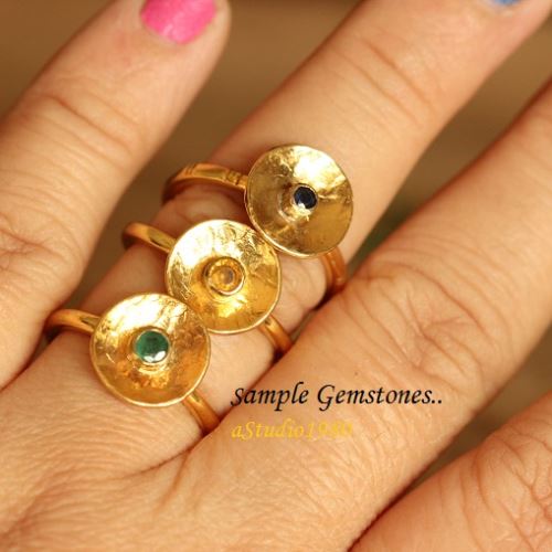 Green Emerald ring 18k gold handmade gemstone ring