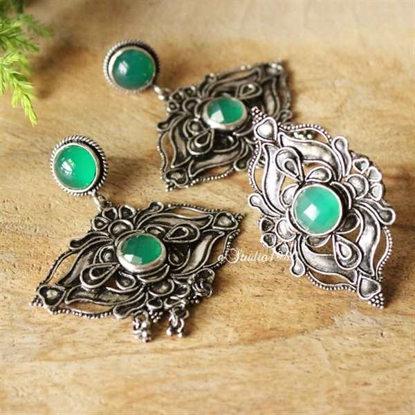 Green onyx Ring - Statement silver ring - Celestial Green ring - 