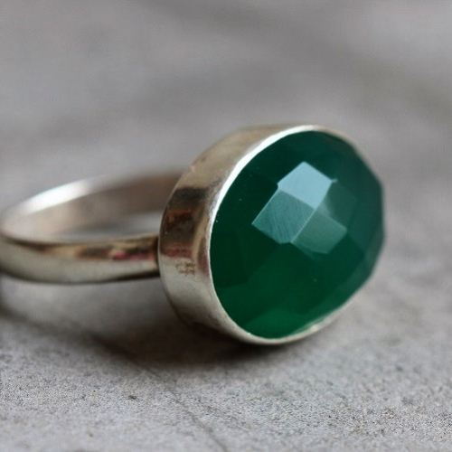 Green onyx ring, Emerald green silver ring, Faceted oval ring