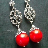 Love me Sterling silver red shell bead earrings