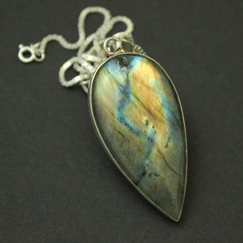 Natural labradorite pendant necklace - Handmade silver jewelry