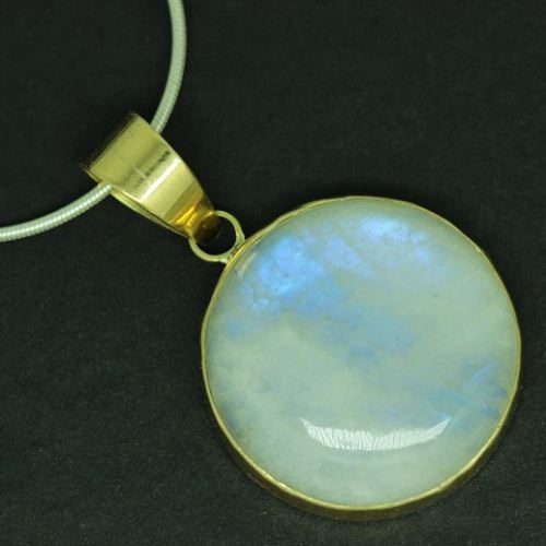 OOAK Gold moonstone Pendant, Natural moonstone 18k gold pendant