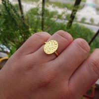 Oval 18 k gold hammered handmade ring for her gold stack ring