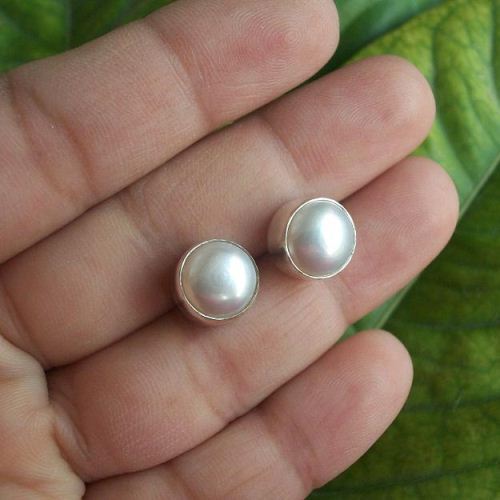 Pearl earrings, 10mm Pearl stud earrings, Silver pearl ear studs