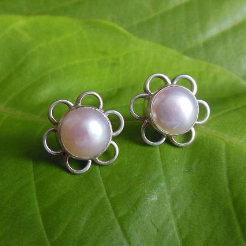 Pearl Cluster Earrings with Rhinestone Beads – Giavan