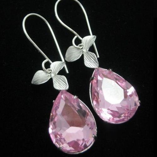 Paparazzi Earrings ~ Before and AFTERGLOW -Fashion Fix Oct2020 - Pink –  Paparazzi Jewelry | Online Store | DebsJewelryShop.com