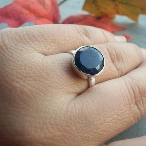 Precious blue sapphire birthstone ring, Round stone silver ring