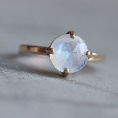 Rainbow moonstone Ring, 18k gold Moonstone ring, Gift for her