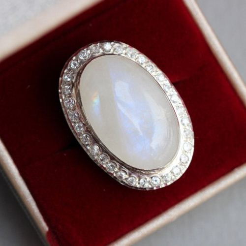Rainbow moonstone ring - Artisan statement silver ring