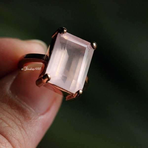 Rose quartz ring, rose gold 18K engagement ring