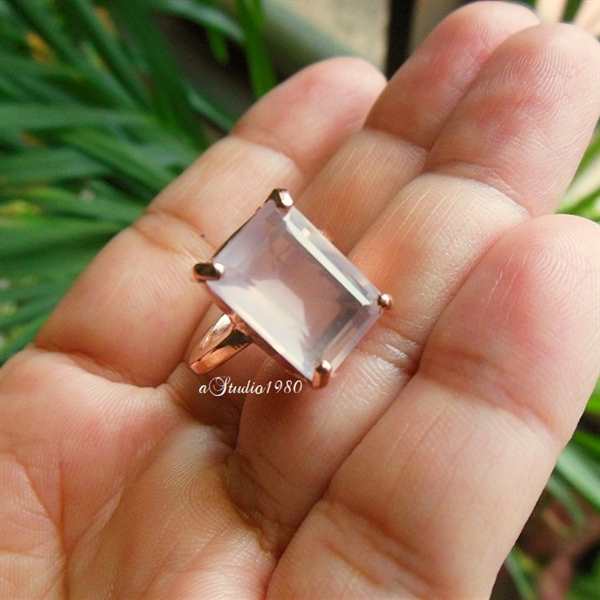 Rose quartz ring, rose gold 18K engagement ring