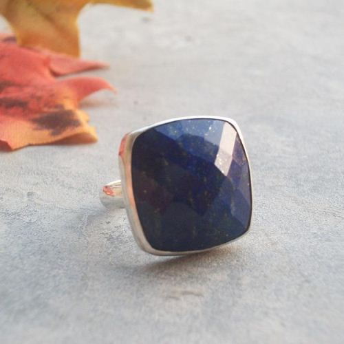 Royal blue ring, Denim blue lapis silver ring, Faceted stone ring