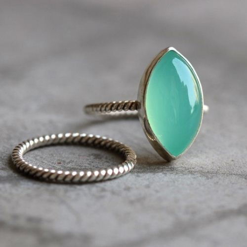 Sea foam green ring - Chalcedony sterling silver ring