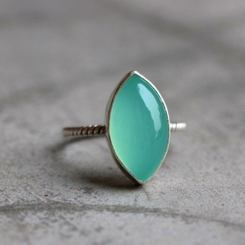 Sea foam green ring - Chalcedony sterling silver ring