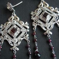 Victorian style earrings, Bridal chandelier silver garnet earrings