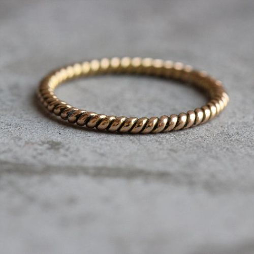 Wedding Band, 18K yellow Gold Band ring, Handmade stack rings