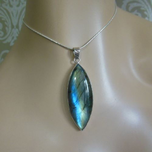 labradorite pendant necklace - Blue Artisan silver pendant