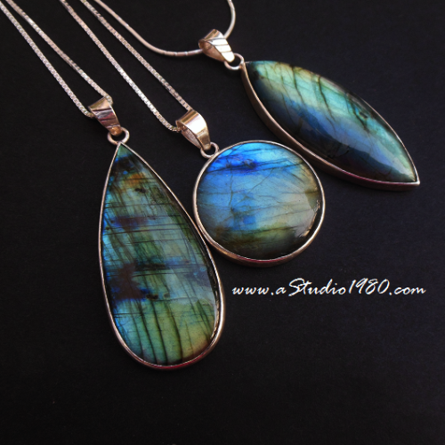 labradorite pendant necklace - Blue Artisan silver pendant